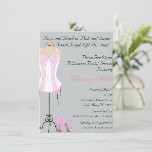 ピンク及び白いランジェリーのブライダルシャワーの招待状 招待状 (スタンド正面)