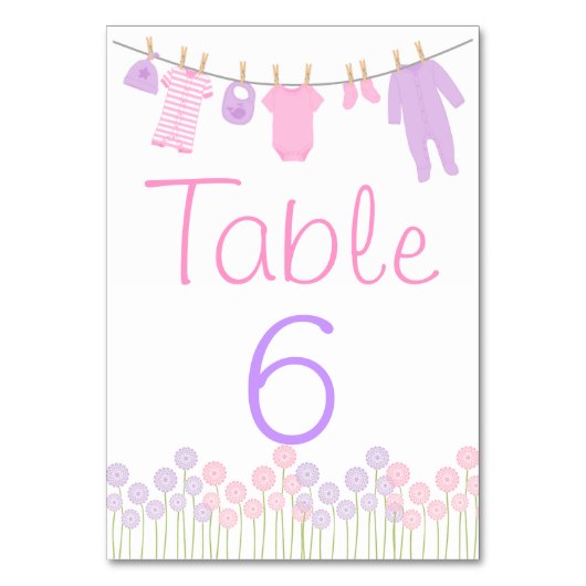 ピンク及び紫色の小さい衣服のシャワーのテーブルカード テーブルナンバー (正面)