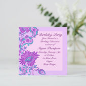 ピンク及び紫色の緑豊かな花の誕生日の招待状 招待状 (スタンド正面)