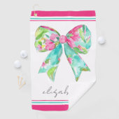 ピンク名門私立校風のとグリーンの弓パーソナライズされた ゴルフタオル (インサイチュ)