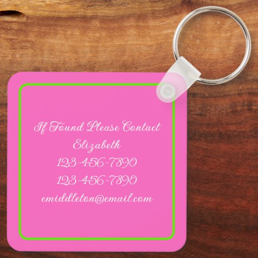 ピンク名門私立校風のとグリーンホエーパーソナライズされたラ キーホルダー (裏面)