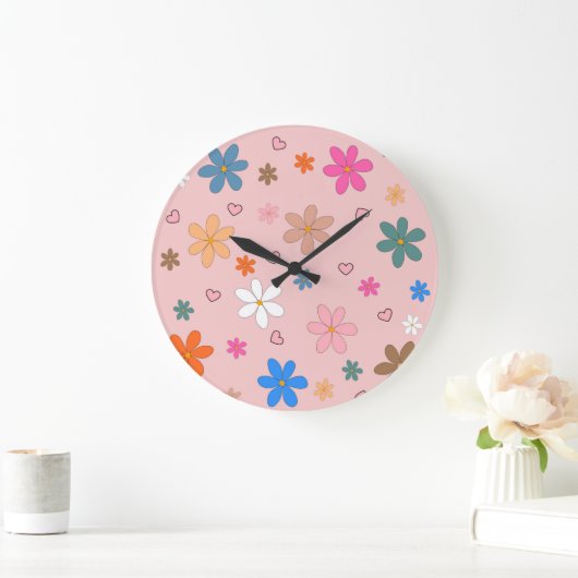 ピンク名門私立校風のの花カラフルハートY2Kパターン ラージ壁時計 (ホーム)