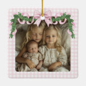 ピンク名門私立校風のギンガムボウ付きリース セラミックオーナメント (裏面)