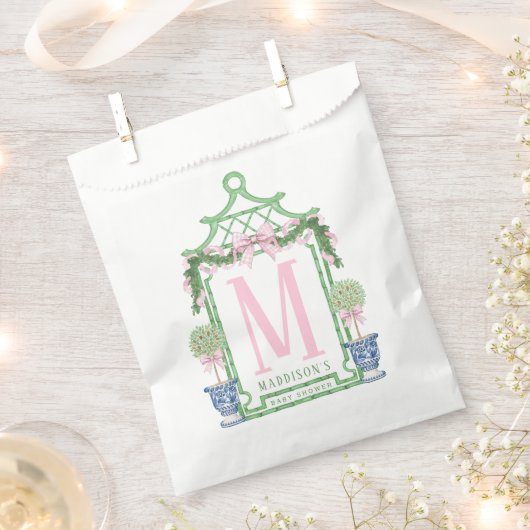 ピンク名門私立校風のギンガムボウ付きリース | 赤ちゃんシャワー フェイバーバッグ (クリップ留めされた状態)