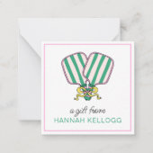 ピンク名門私立校風のグリーン&イエローピックボールパドルギフト ノートカード (正面)