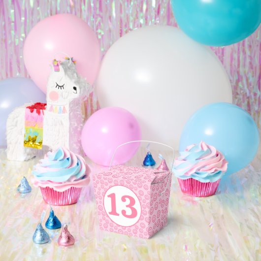 ピンク名門私立校風のスマイル顔 フェイバーボックス (パーティー)