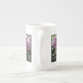 ピンク大切の牡丹 ボーンチャイナマグカップ (裏面)