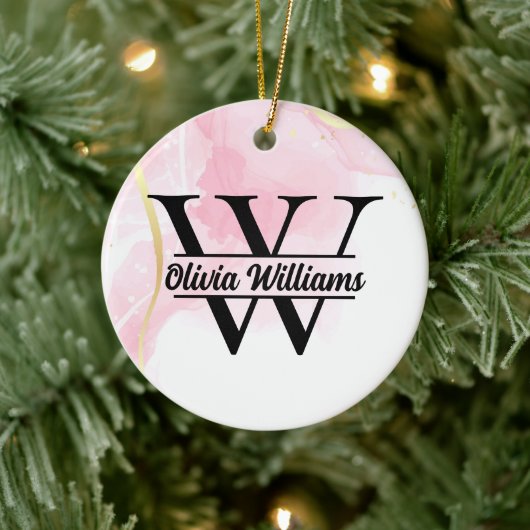 ピンク大理石モノグラム | ガーリーモダン金ゴールドグリッター セラミックオーナメント (ツリー)