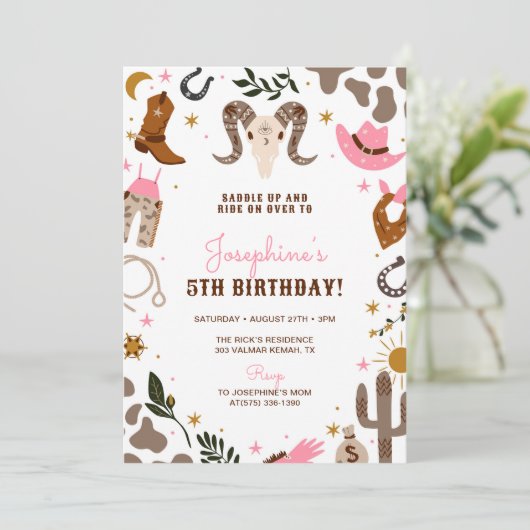 ピンク女性のカーボーイウエスタンロデオ誕生日 招待状 (スタンド正面)