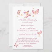 ピンク小さな蝶が赤ちゃんシャワーの途中にある 招待状 (正面)