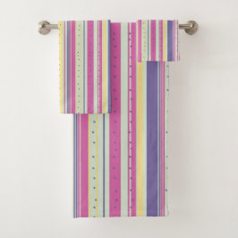 ピンク数々ののストライプ黄色い緑色の バスタオルセット