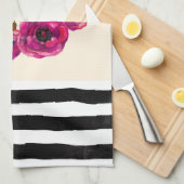 ピンク明るい赤紫色フローラポピーリース最高のママーエバー キッチンタオル (四つ折り)