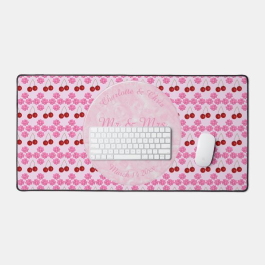ピンク春の結婚式さくらんぼ花とさくらんぼ デスクマット (キーボード&マウス)