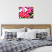 ピンク春バルコニー – マーサズヴィネヤード キャンバスプリント (インサイチュ (寝室))