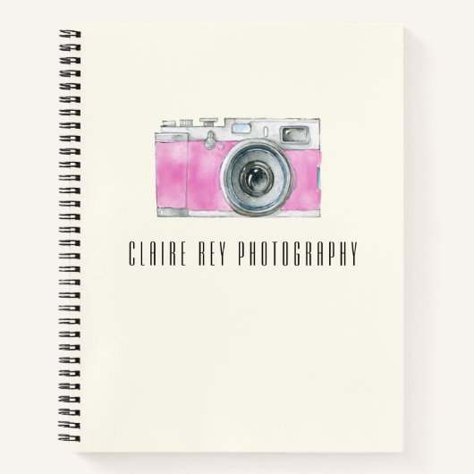 ピンク水彩レトロカメラ写真家ロゴ ノートブック (正面)