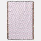 ピンク淡い色のと白のダイヤモンドパターン スローブランケット (正面縦)