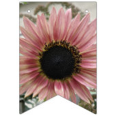 ピンク淡い色ののひまわり バンティングフラッグ (第2の旗)