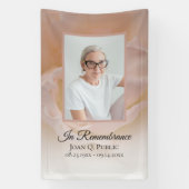 ピンク淡い色ののバラ花花びら葬祭記念碑 横断幕 (縦)