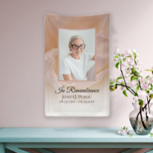 ピンク淡い色ののバラ花花びら葬祭記念碑