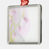 ピンク淡い色のの水彩洗剤 メタルオーナメント (左)