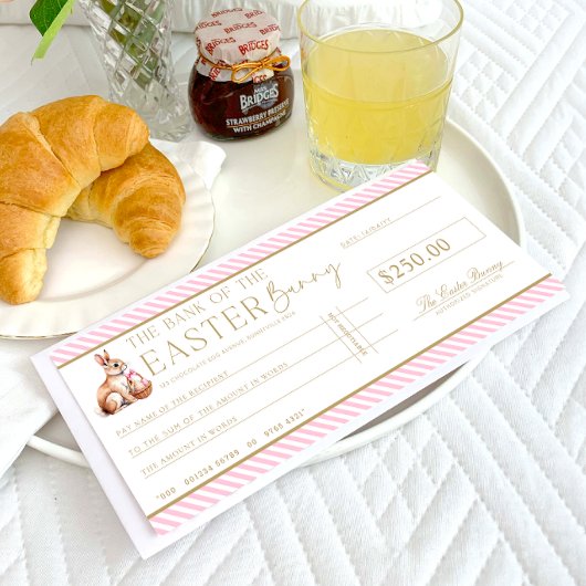 ピンク淡い色のイースターチェックギフト券カード 招待状