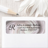 ピンク淡い色のスワールモノグラム差出人住所 ラベル (インサイチュ)