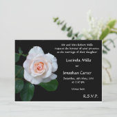 ピンク淡い色のローズ結婚式招待状 招待状 (スタンド正面)