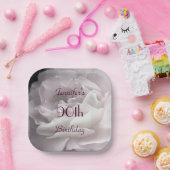 ピンク淡い色のローズ90thバースデーパーティースクエアフローラ ペーパープレート (パーティー)