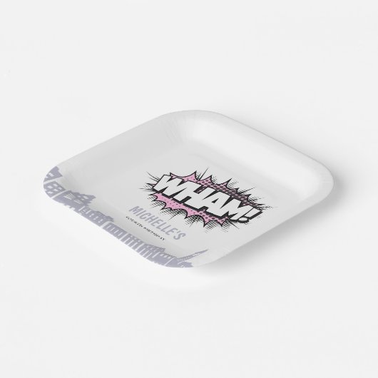 ピンク漫画ズブックスーパーヒーロー誕生日 ペーパープレート (傾斜あり)