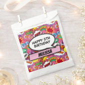 ピンク漫画ブックスーパーヒーローバースデーパーティー フェイバーバッグ (クリップ留めされた状態)