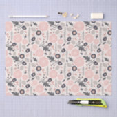 ピンク灰色の黒い植物花パターン 薄葉紙 (クラフト)
