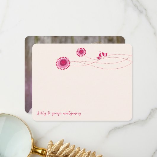 ピンク点々のあるの花と可愛キスをするいバ結婚リズ サンキューカード (正面/裏面インサイチュ)