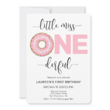 ピンク甘い小さな恋しく思第1誕生日の丸いエッジ