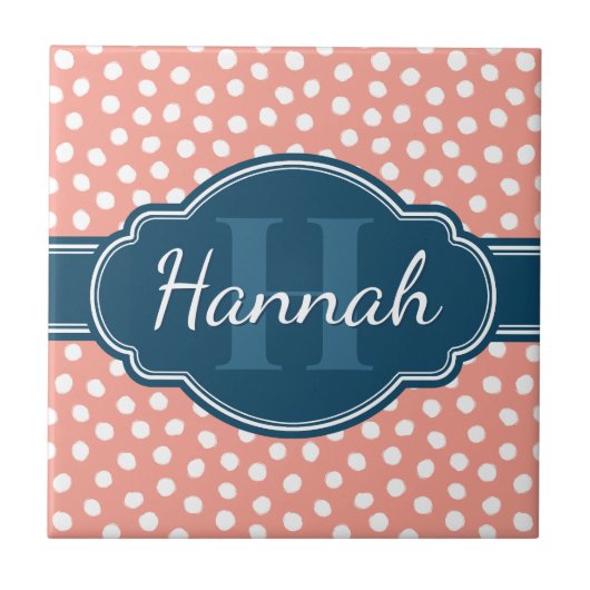 ピンク白パタ点々のあるーンネイビーモノグラム タイル (正面)
