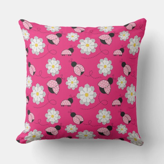 ピンク白黒ラディバグ&ホワイトデイジー クッション (正面)