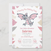 ピンク私たちの小さな恐竜の子供の誕生日パーティー 招待状 (正面)