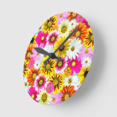 ピンク素晴らしがかった黄色の花柄のアクセサリー ラウンド壁時計 (傾斜)