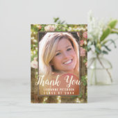 ピンク素朴のフローラ文字列ライト写真卒業 サンキューカード (スタンド正面)