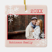 ピンク素朴フォトオーナメント雪片モノグラム セラミックオーナメント (正面)