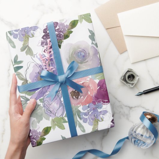 ピンク紫のバラ白の背景 ラッピングペーパー (ギフト)