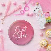 ピンク紫グラデーション書道Sweet sixteen ペーパープレート (パーティー)