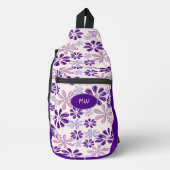 ピンク紫色の花のドードルパターン スリングバッグ (正面)