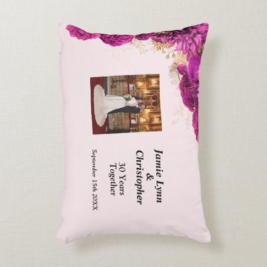 ピンク結婚フローラのアニバーサリーアクセント枕 アクセントクッション (正面(垂直))