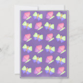 ピンク緑の紫の蝶の赤ちゃん女の子シャワー 招待状 (裏面)