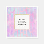 ピンク背景の青い四角形の誕生日 スタンダードカクテルナプキン (正面)