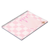 ピンク色で曇った考え ノートブック (左側)