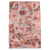 ピンク色に白と紫の花 ミディアムペーパーバッグ (裏面)