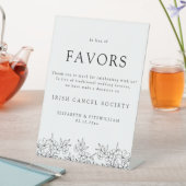 ピンク色のさくらんぼの花エレガントに代わって 台座サイン (インサイチュ)