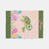 ピンク色のウミガメのかわいい海。 フリースブランケット (正面(横))