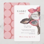 ピンク色のカウピンクに誕生日の眼鏡 招待状 (正面/裏面)